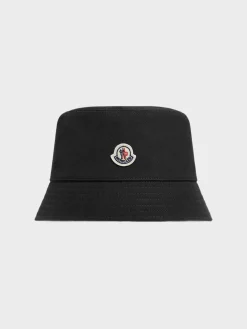 MONCLER Cappelli<CAPPELLO BUCKET CON PATCH LOGO Nero