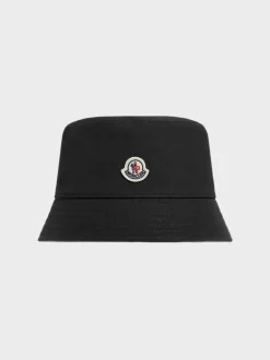 MONCLER Cappelli<CAPPELLO BUCKET CON PATCH LOGO Nero