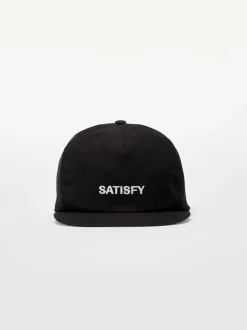 SATISFY Cappelli<CAPPELLO PEACESHELL 5 PANEL PINCH Bianco, Nero