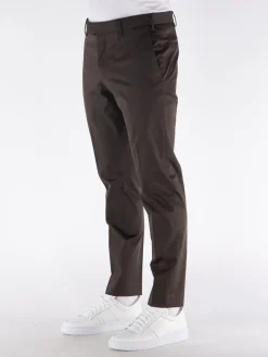 PT Pantaloni<PANTALONE REBEL IN GABARDINA Marrone