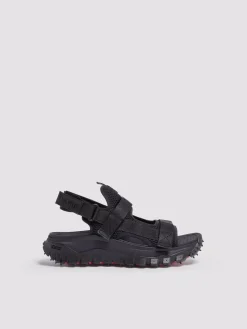 MONCLER Sandali<SANDALO TRAILGRIP VELA Nero, Rosa