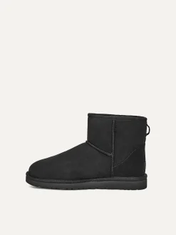 UGG AUSTRALIA Stivali<STIVALE CLASSIC MINI Nero