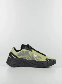 ADIDAS Sneaker<YEEZY BOOST 700 MNVN Nero, Verde